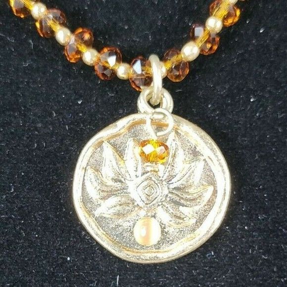 Coldwater Creek Necklace Yellow & Gold Tone Beaded Stamped Floral Pendant 19" - Picture 3 of 10